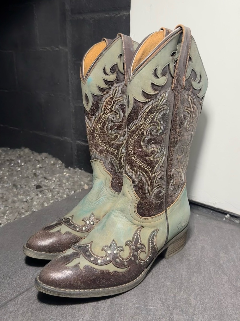 Sheryl Crow Vintage Turquoise Brown Cowgirl Boots